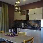 Luna - One Bedroom Apartman *