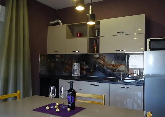 Luna - One Bedroom *