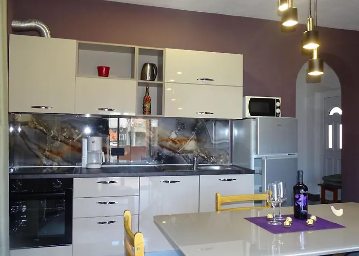 Luna - One Bedroom Διαμέρισμα Sukošan