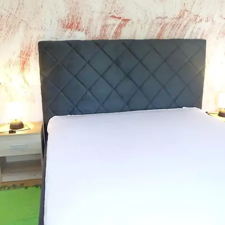 Apartmán Luna - One Bedroom Sukošan